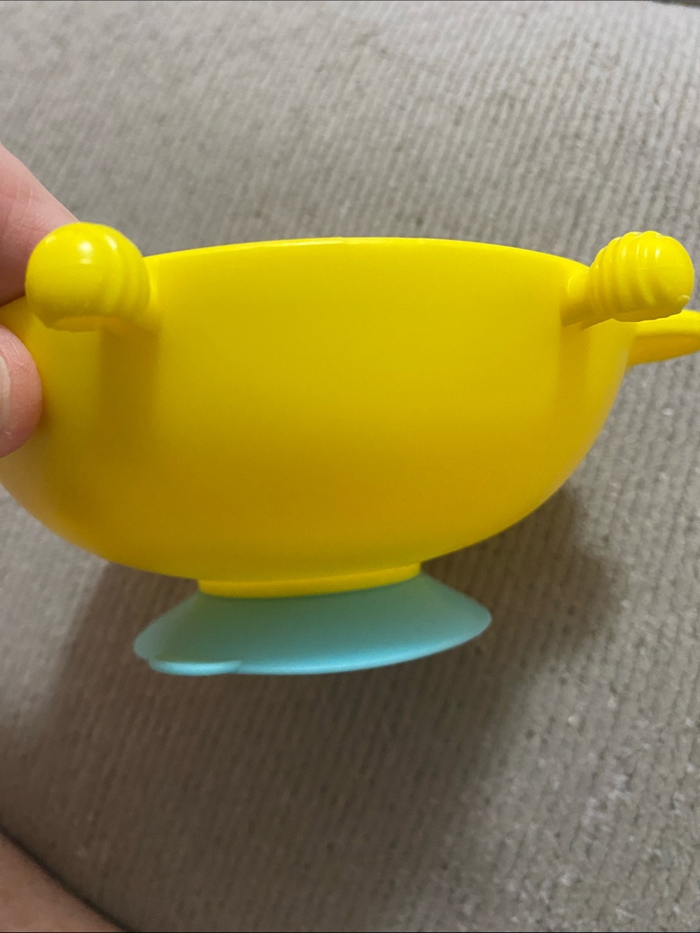 Skip Hop activity center Yellow Bee Face suction Bowl explore & more - Picture 6 of 15